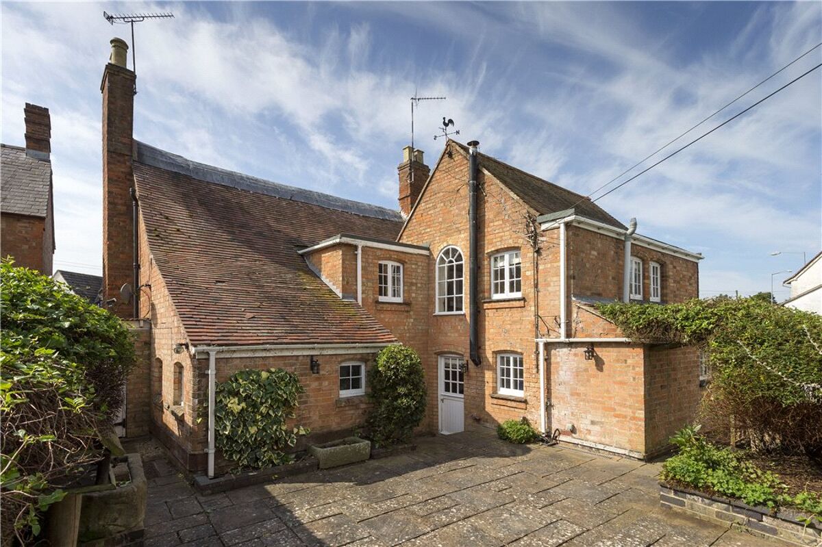 house for sale in Banbury Road, Ettington, Stratford Upon Avon, CV37