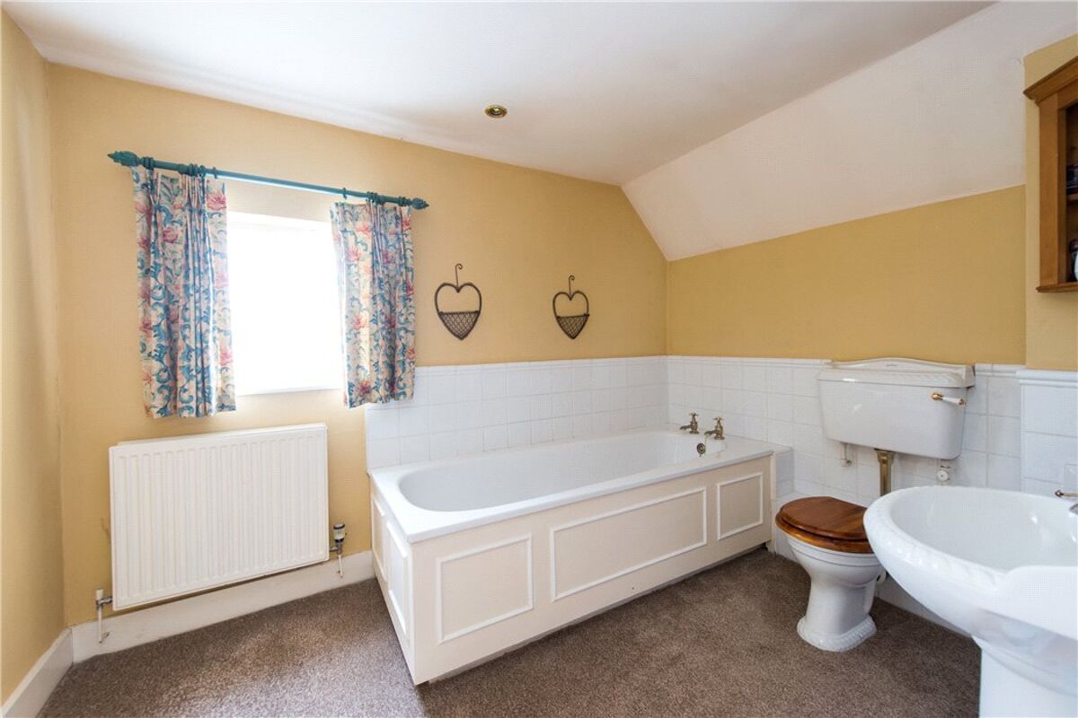 house for sale in Banbury Road, Ettington, Stratford Upon Avon, CV37