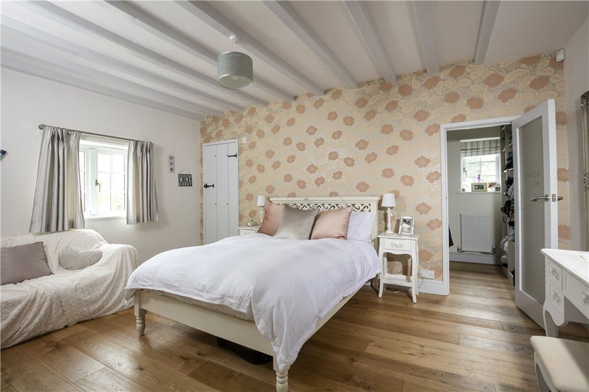 house for sale in Broadwell, Rugby, Warwickshire, CV23 STR160135