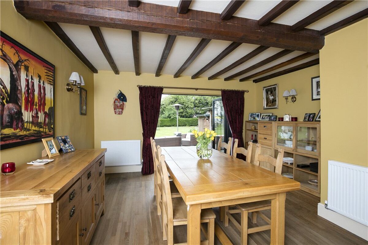 house for sale in Broadwell, Rugby, Warwickshire, CV23 STR160135