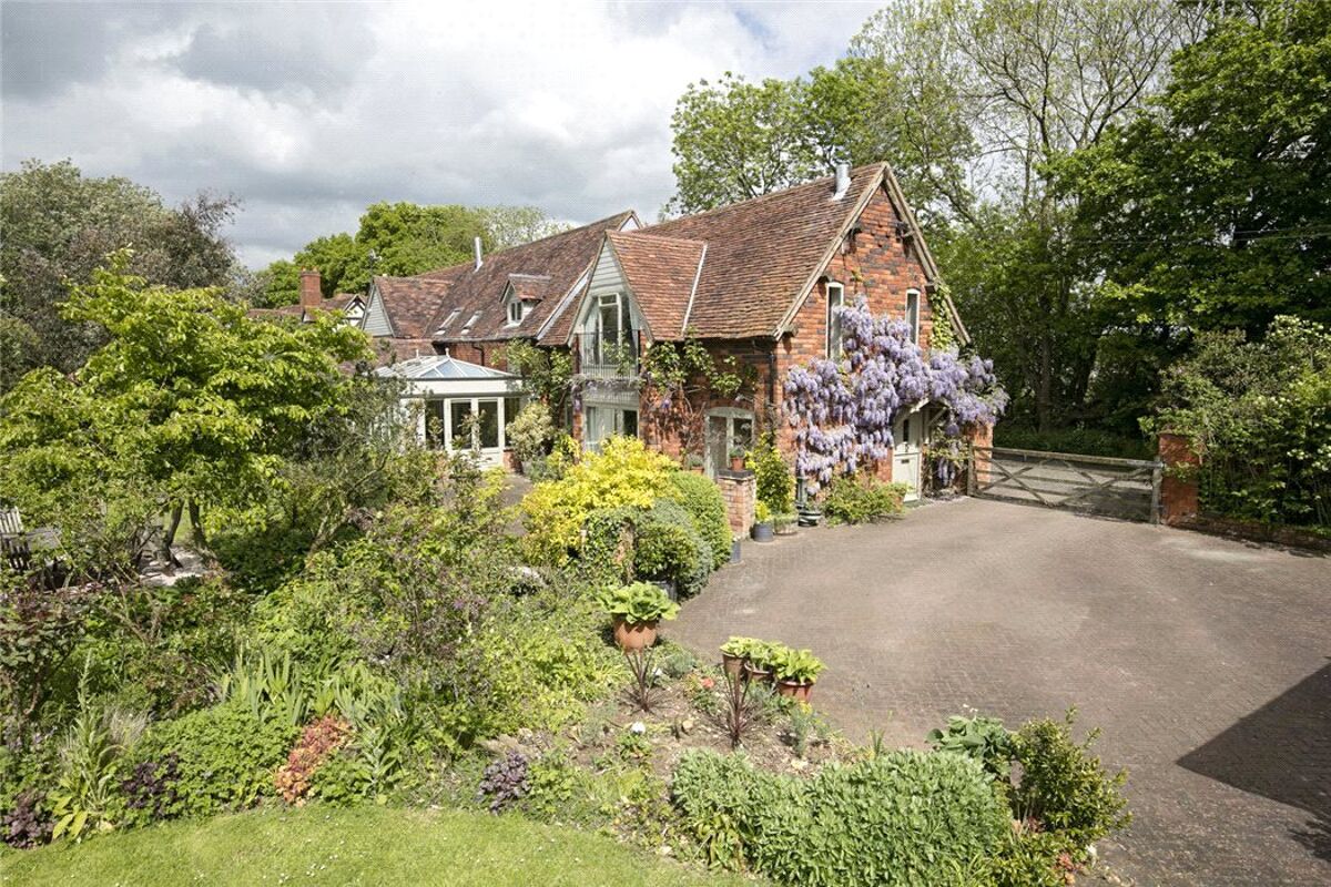 barn conversion for sale in Breach Lane, Claverdon, Warwick