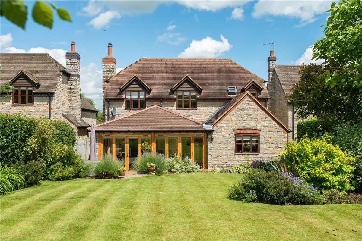 house for sale in Field View, Binton, StratforduponAvon, Warwickshire