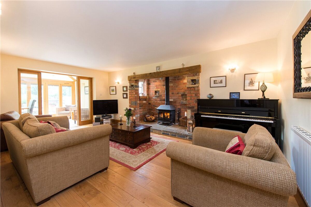 house for sale in Field View, Binton, StratforduponAvon, Warwickshire