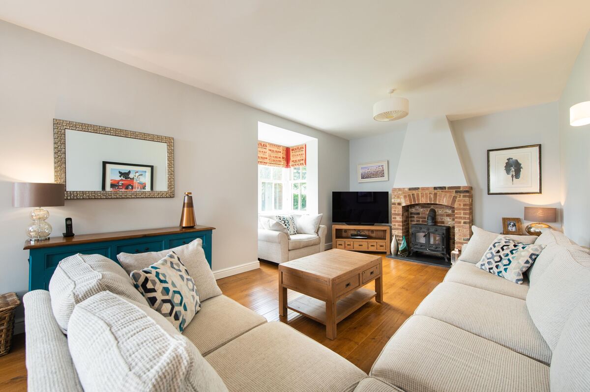 house for sale in Rugby Road, Stockton, Southam, CV47 STR160268