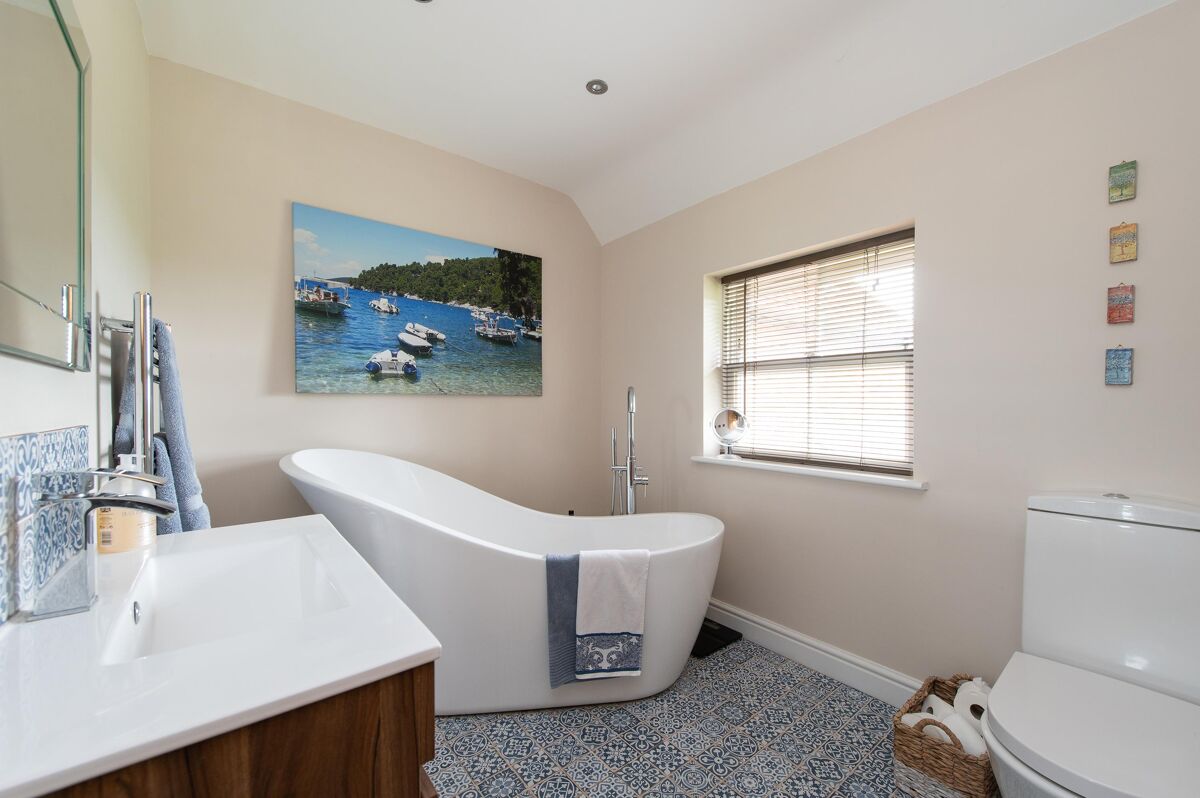 house for sale in Rugby Road, Stockton, Southam, CV47 STR160268