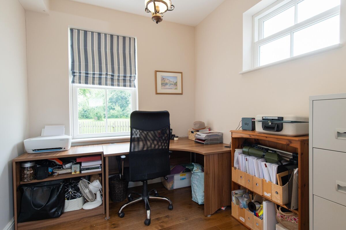 house for sale in Rugby Road, Stockton, Southam, CV47 STR160268