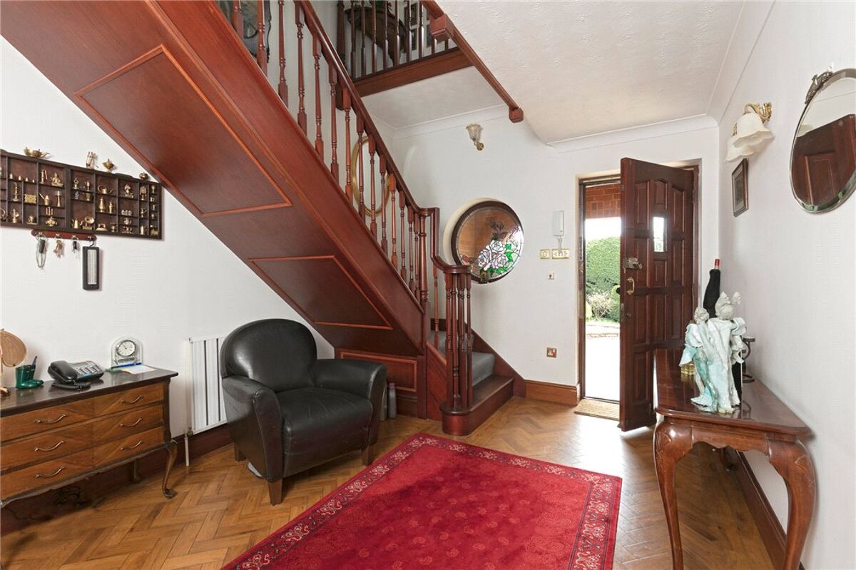 house for sale in High Street, Flore, Northampton, Northamptonshire