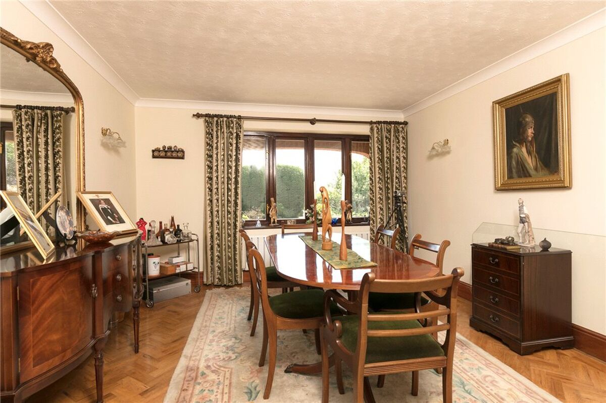 house for sale in High Street, Flore, Northampton, Northamptonshire