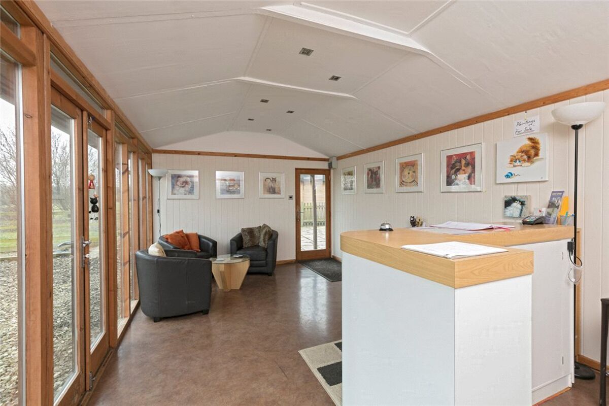 house for sale in Calcutt, Rugby, Warwickshire, CV23 STR170005