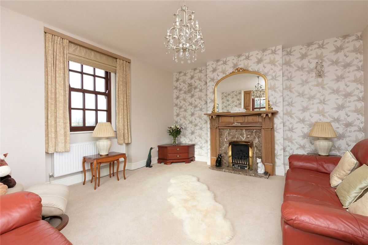 house for sale in Calcutt, Rugby, Warwickshire, CV23 STR170005