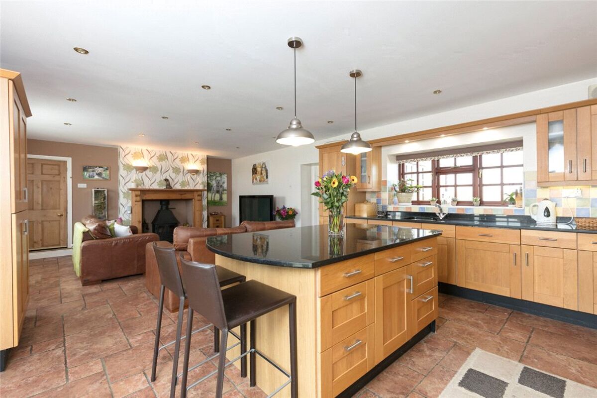 house for sale in Calcutt, Rugby, Warwickshire, CV23 STR170005