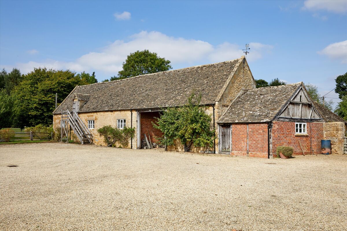 house for sale in Tidmington, ShipstononStour, Warwickshire, CV36