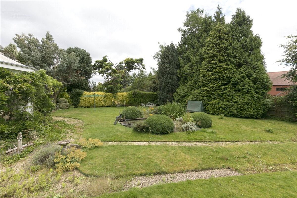 town house for sale in Cliff Hill, 100 Coventry Road, Warwick, CV34