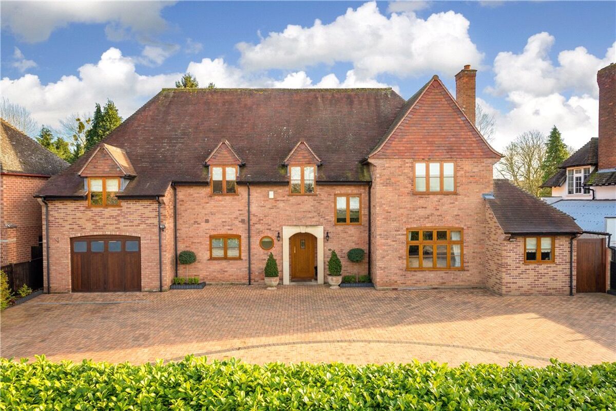 town house for sale in Tiddington Road, StratforduponAvon, CV37 STR170308 Knight Frank