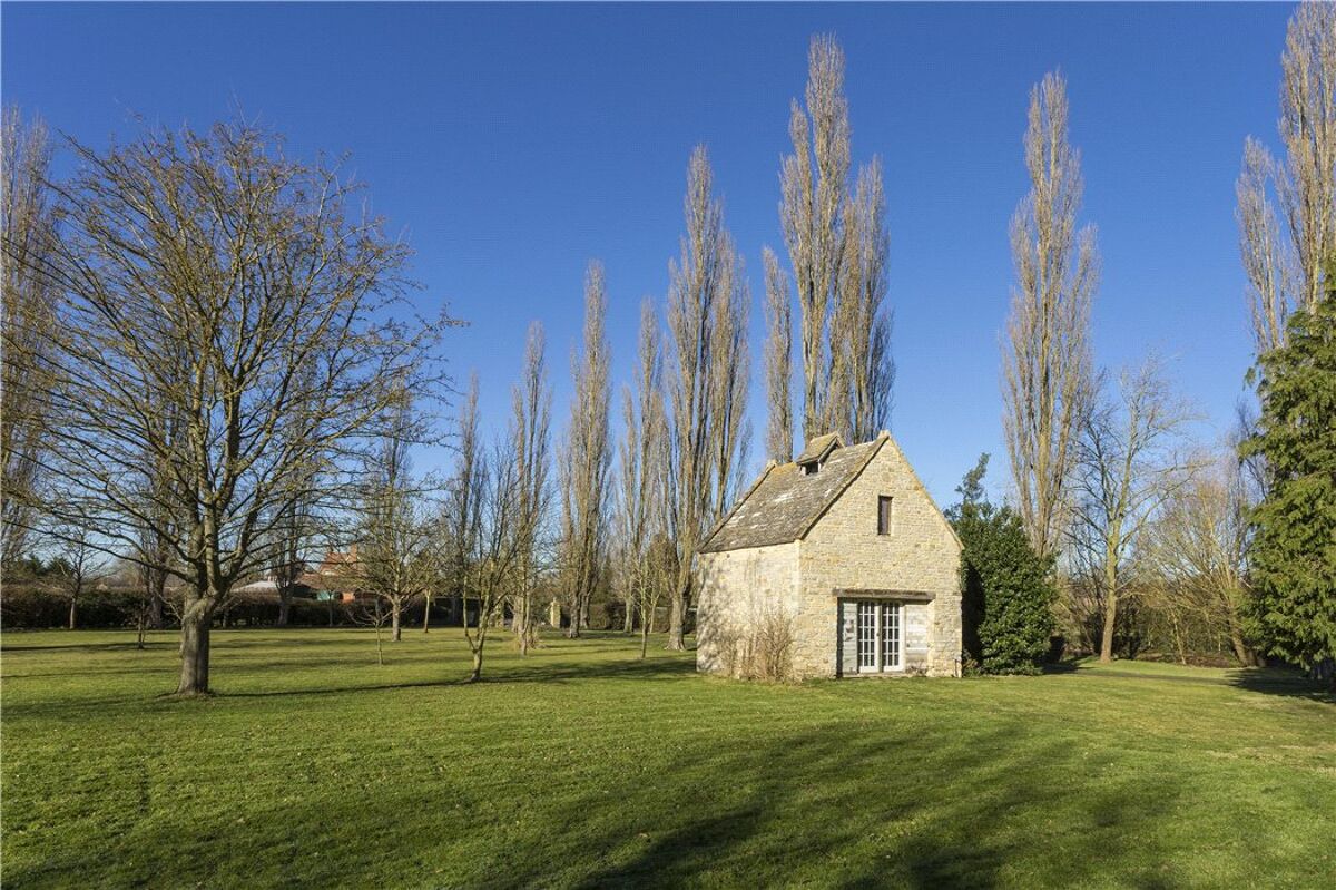 house for sale in Broad Marston, StratfordUponAvon, Worcestershire