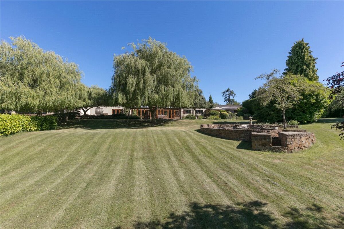 house for sale in Mill Lane, Newbold on Stour, StratforduponAvon