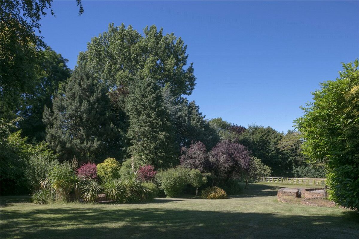 house for sale in Mill Lane, Newbold on Stour, StratforduponAvon, CV37 STR170358 Knight Frank