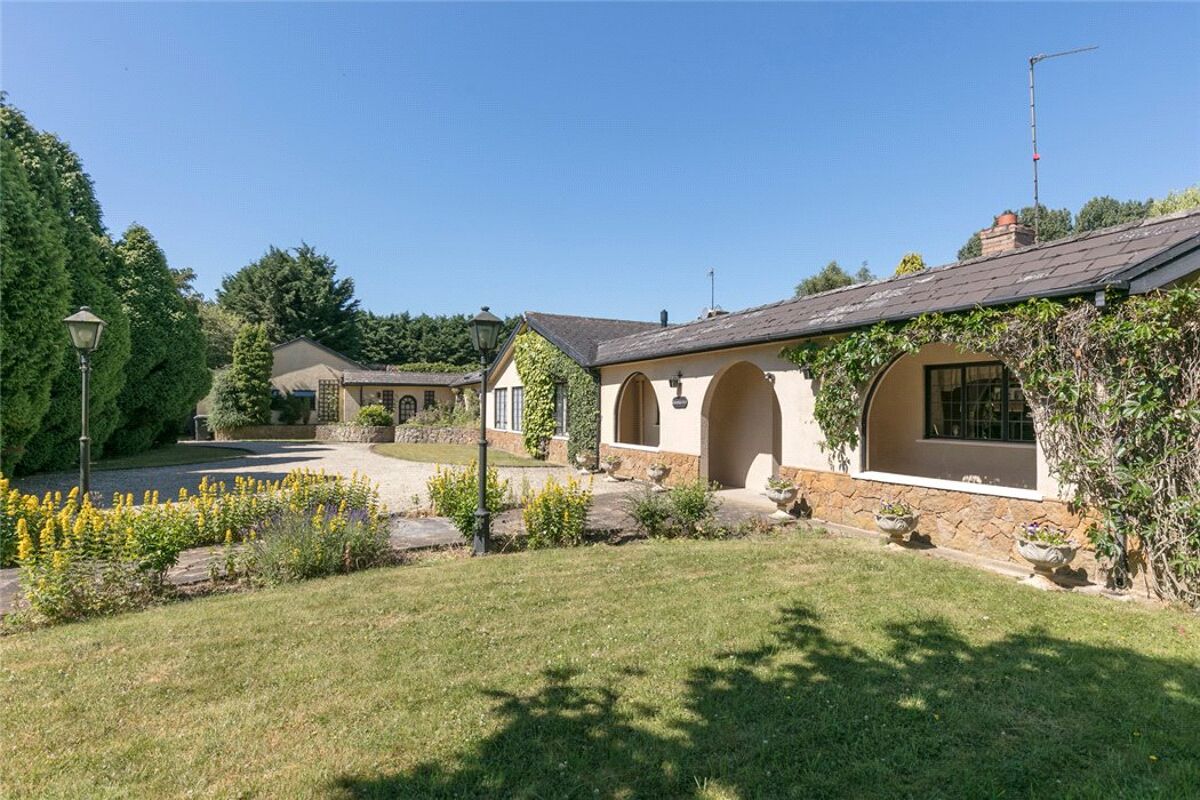 house for sale in Mill Lane, Newbold on Stour, StratforduponAvon, CV37 STR170358 Knight Frank