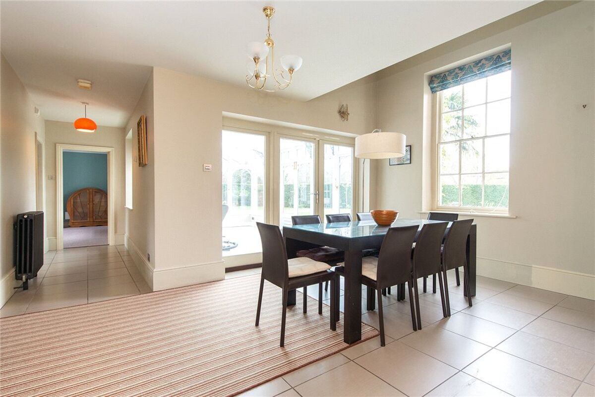 house for sale in Prospect Gardens, Elm Road, Evesham, Worcestershire