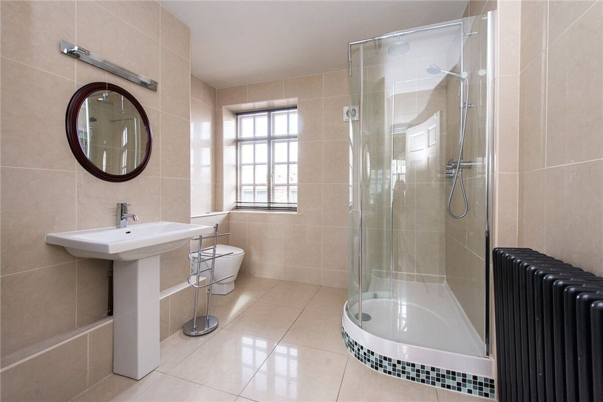 house for sale in Prospect Gardens, Elm Road, Evesham, Worcestershire