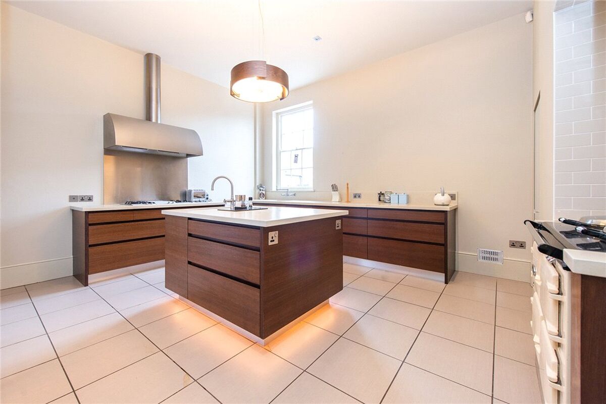 house for sale in Prospect Gardens, Elm Road, Evesham, Worcestershire