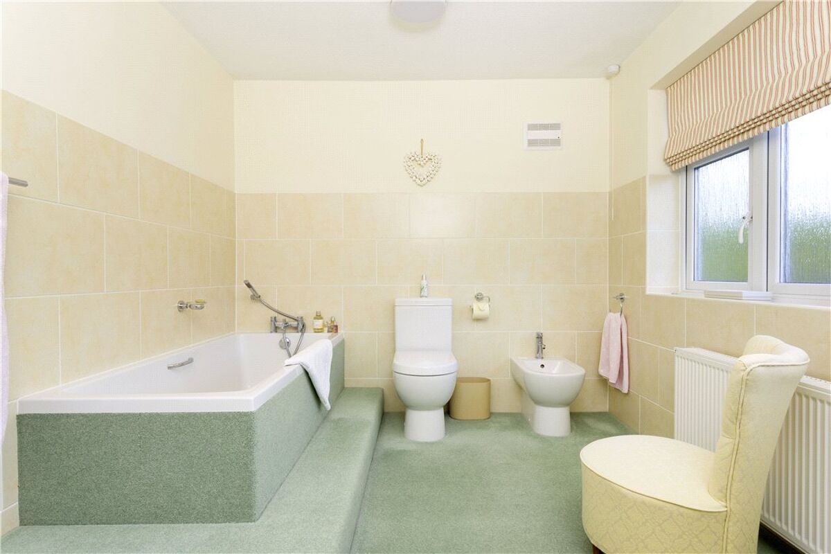 town house for sale in Cloister Way, Leamington Spa, CV32 STR180086 Knight Frank