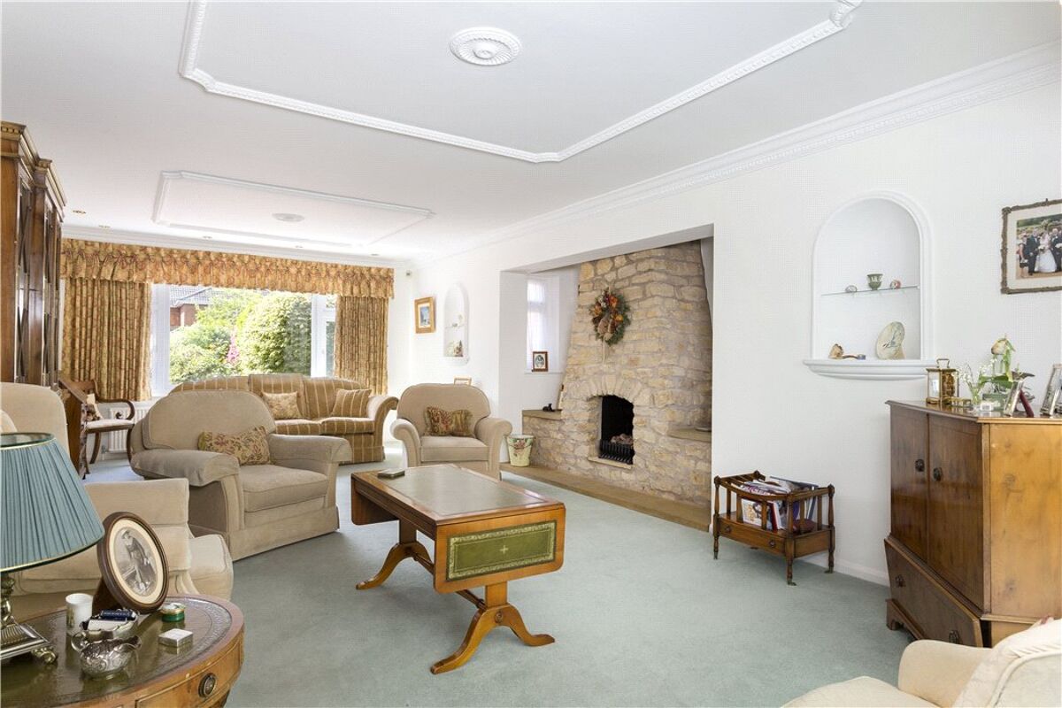 town house for sale in Cloister Way, Leamington Spa, CV32 STR180086 Knight Frank