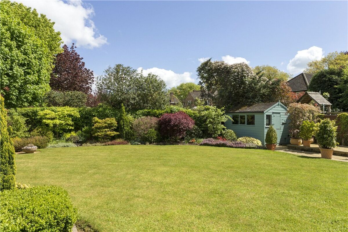 town house for sale in Cloister Way, Leamington Spa, CV32 STR180086 Knight Frank