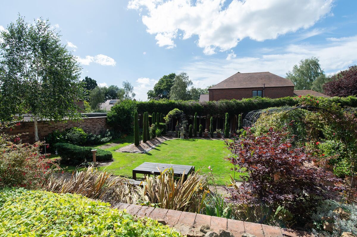 house for sale in Kenilworth Road, Leamington Spa, Warwickshire, CV32