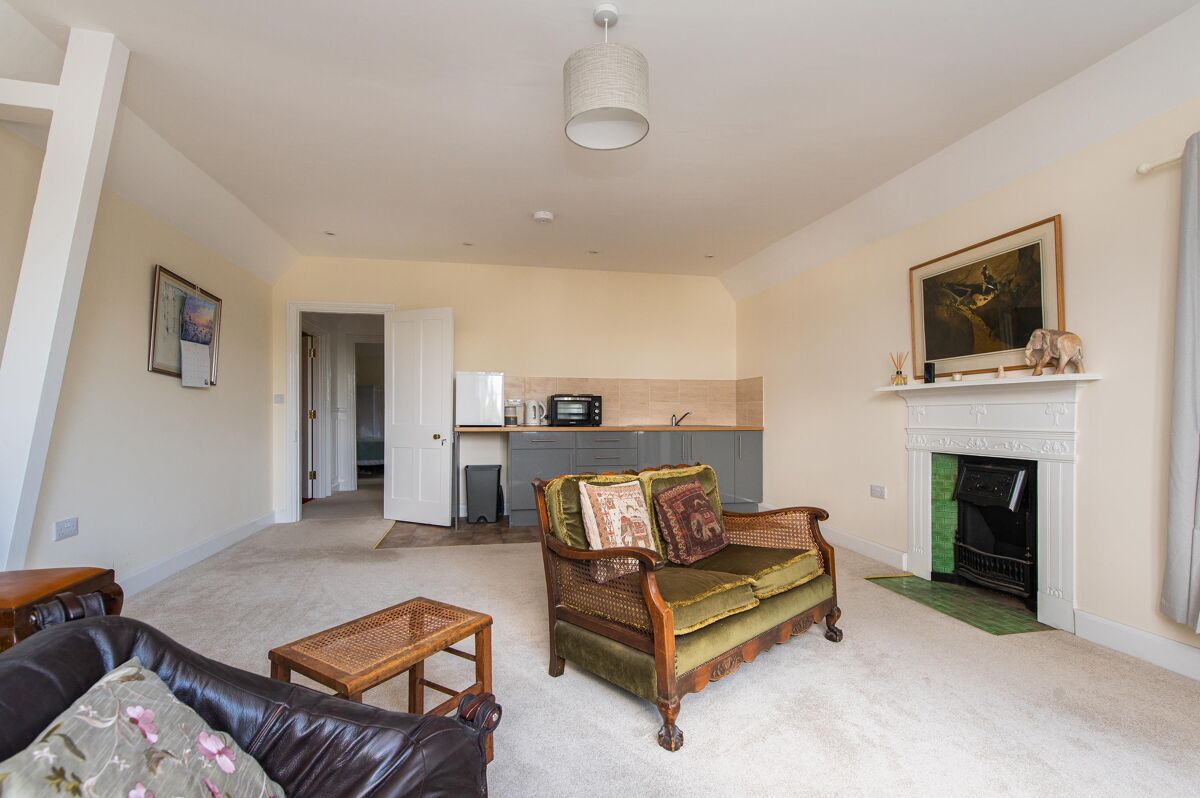 house for sale in Kenilworth Road, Leamington Spa, Warwickshire, CV32