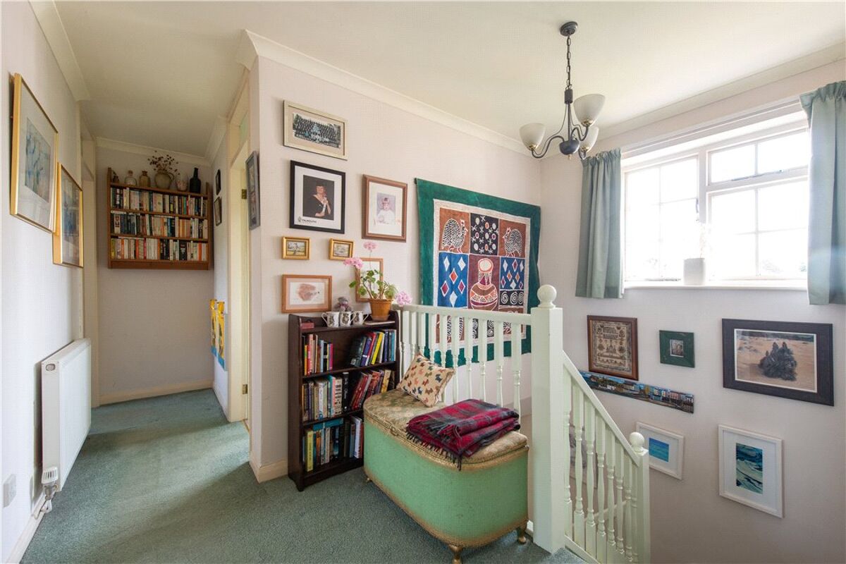 house for sale in Ballards Close, Mickleton, Chipping Campden