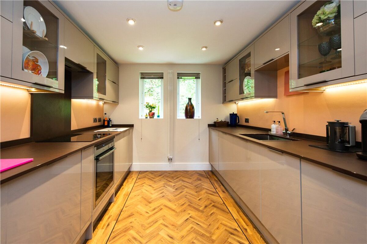 town house for sale in Rock Mill Lane, Leamington Spa, CV32 STR180176