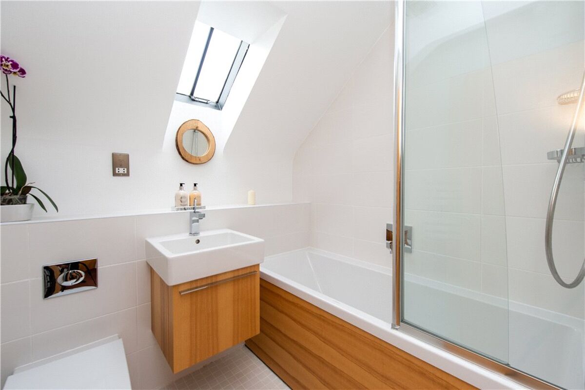 town house for sale in Rock Mill Lane, Leamington Spa, CV32 STR180176