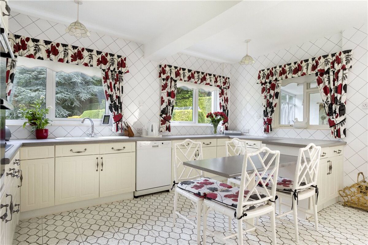 house for sale in Hill Wootton, Warwick, CV35 STR180181 Knight Frank