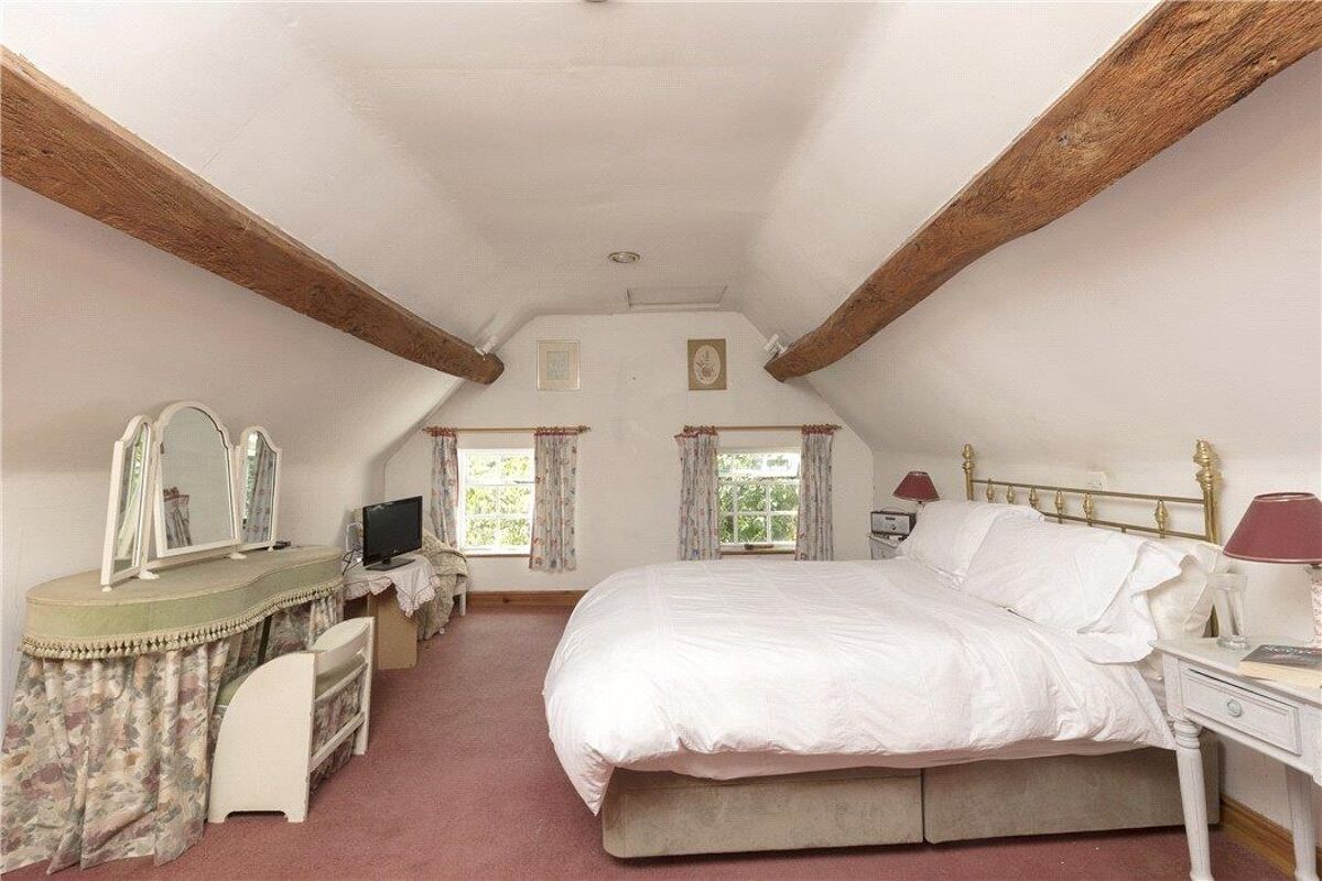 house for sale in Hampton Lucy, Warwick, CV35 STR180231 Knight Frank