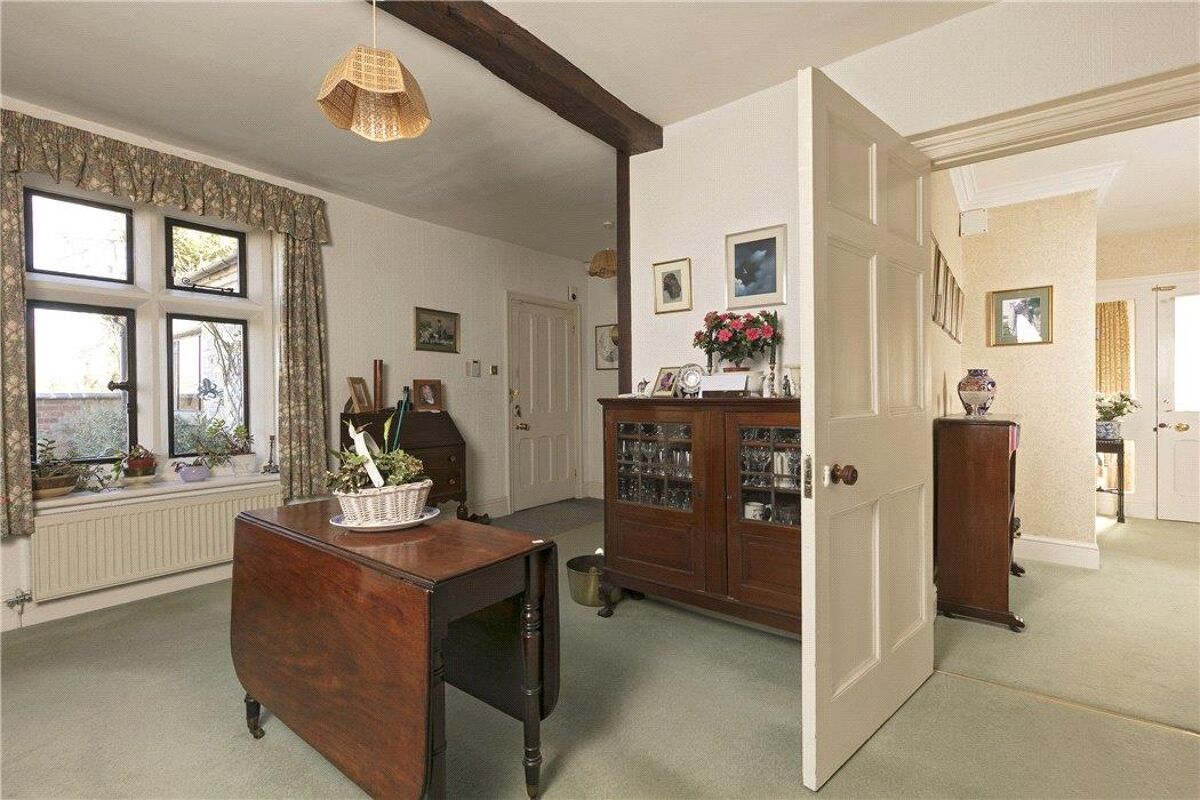 house for sale in Stratford Road, Honeybourne, Evesham, Worcestershire