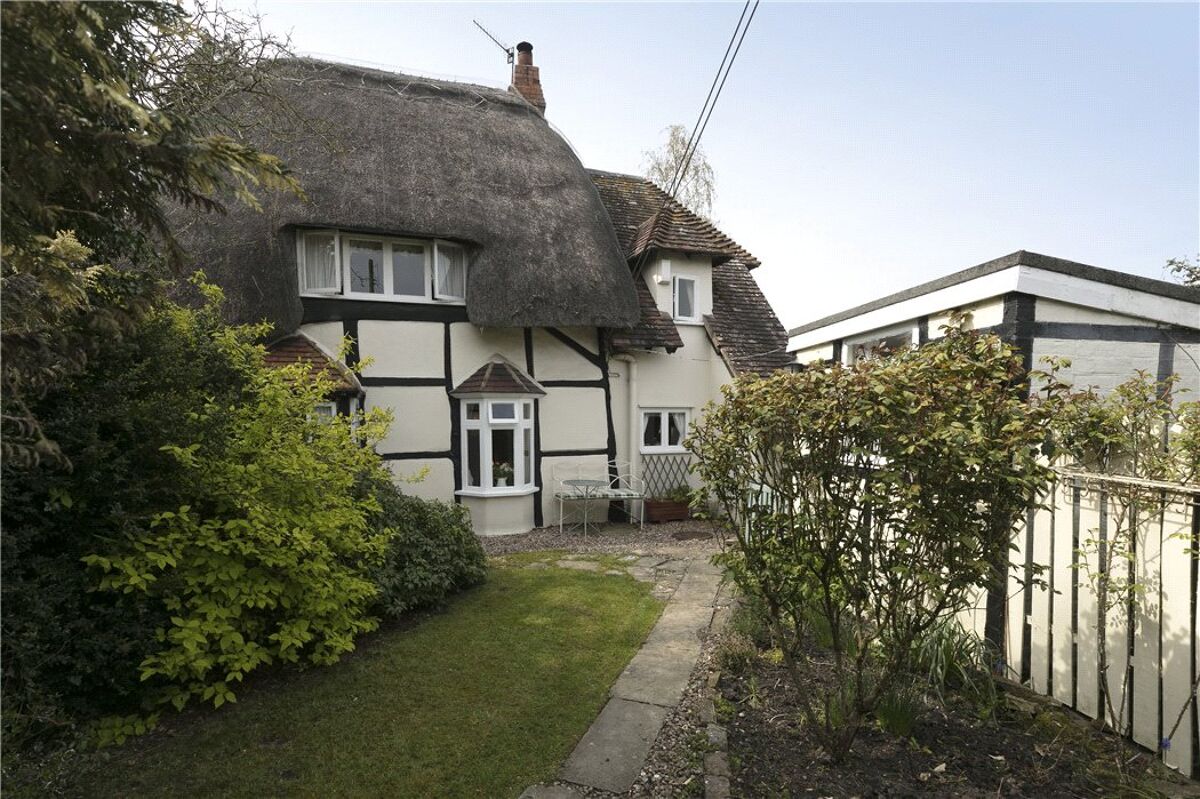 house for sale in Dorsington Lane, Long Marston, Warwickshire, CV37