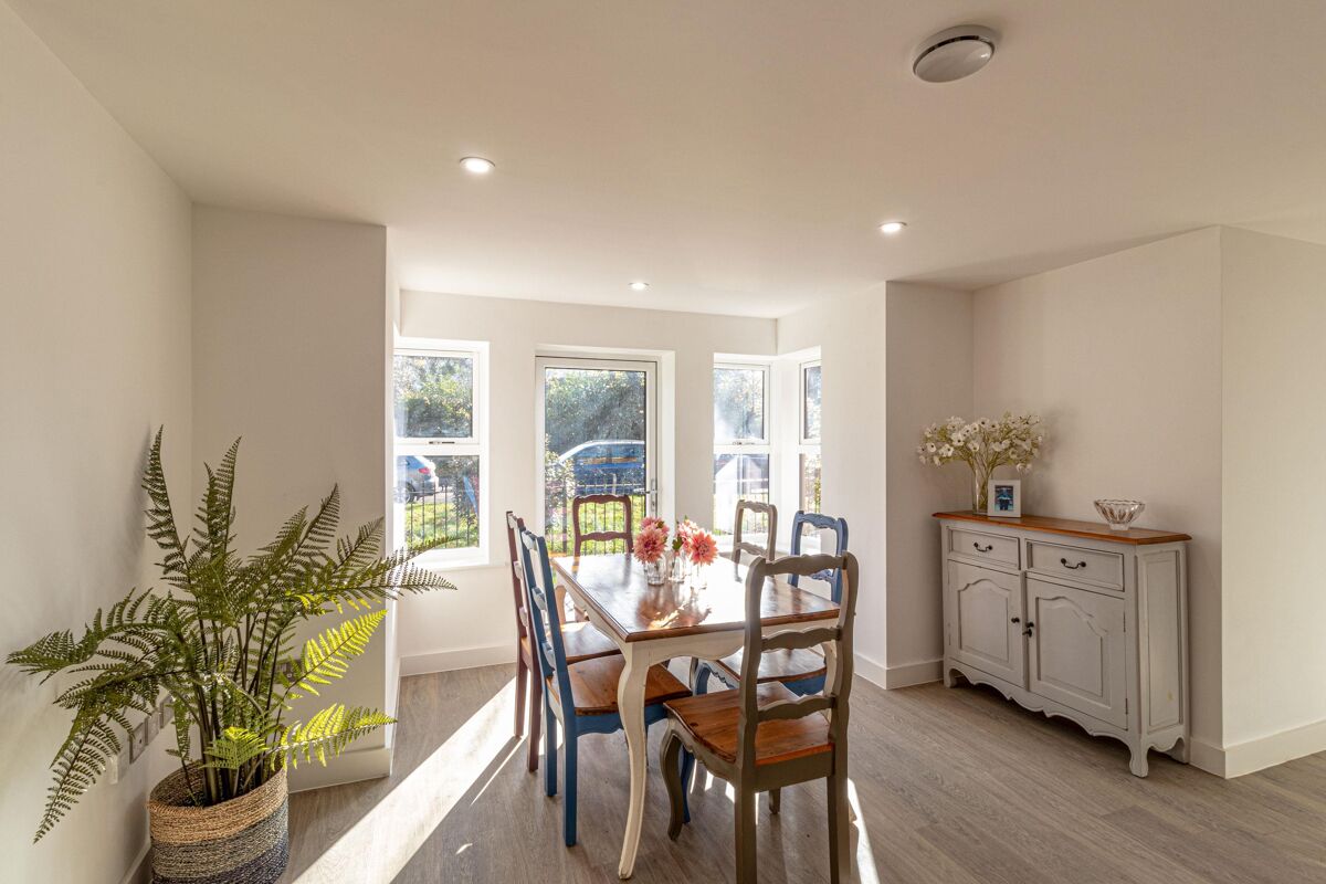 flat for sale in The Limes, Guys Cliffe Avenue, Leamington Spa, CV32