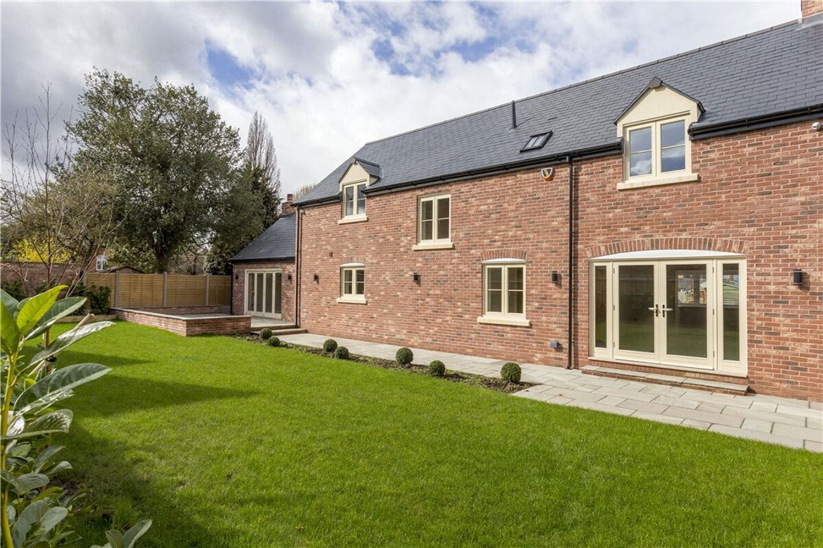 house for sale in Vine Court, High Street, Mickleton, Chipping Campden