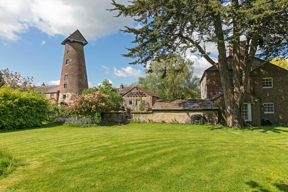 village house for sale in Mill Lane, Harbury, Leamington Spa, CV33