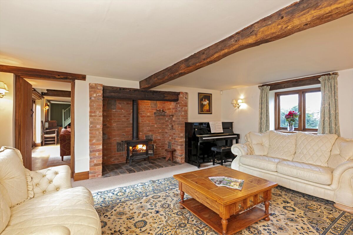 house for sale in Marton Road, Long Itchington, Southam, Warwickshire