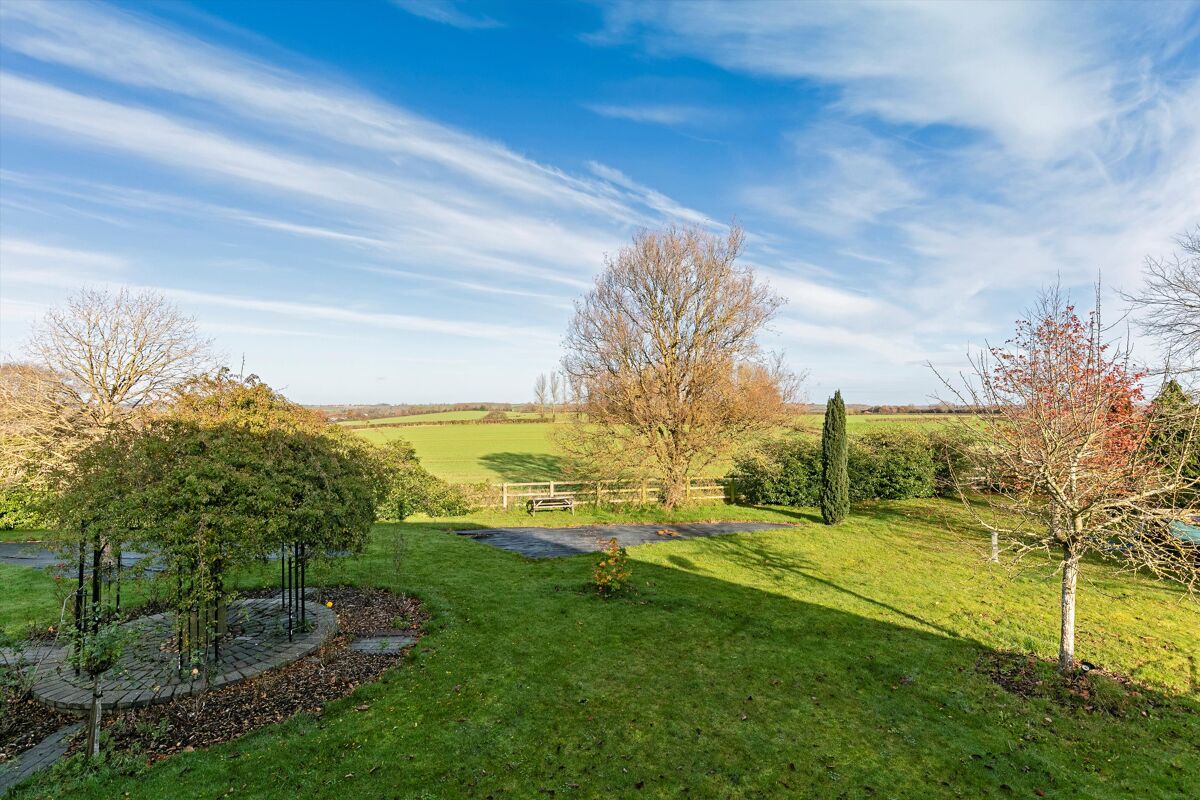 house for sale in Marton Road, Long Itchington, Southam, Warwickshire