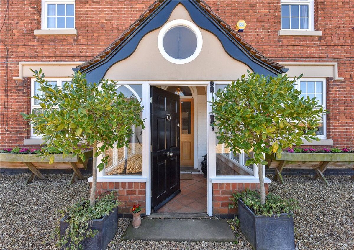 house for sale in Malthouse Lane, Earlswood, Solihull, Warwickshire