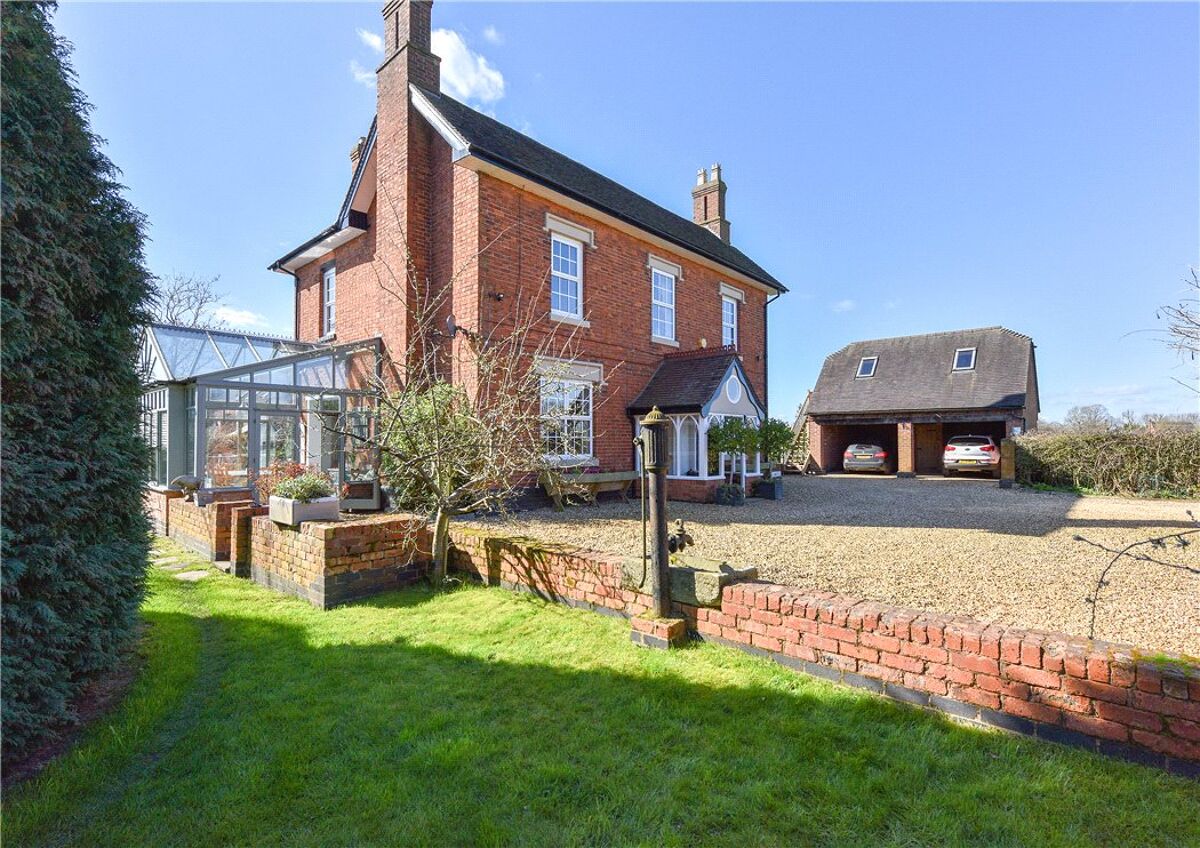 house for sale in Malthouse Lane, Earlswood, Solihull, Warwickshire