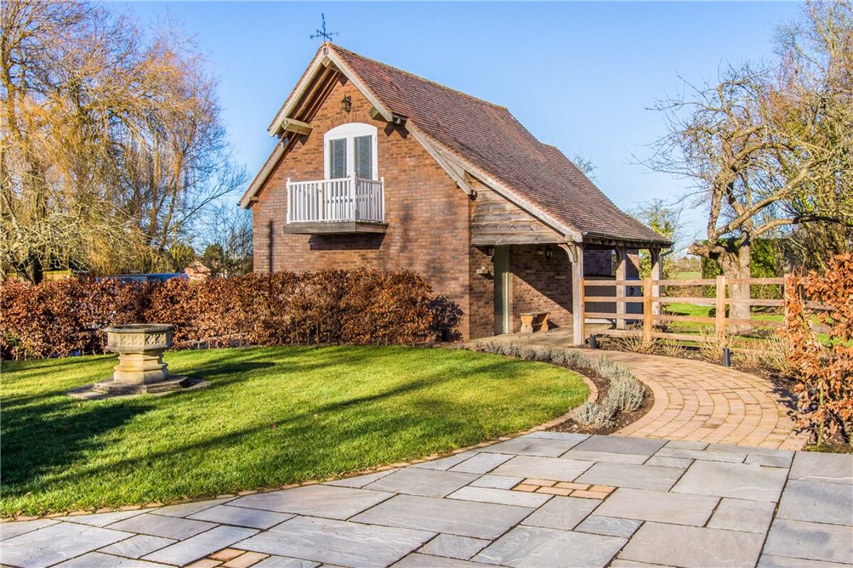 house for sale in Wilmcote Lane, Aston Cantlow, HenleyinArden, B95