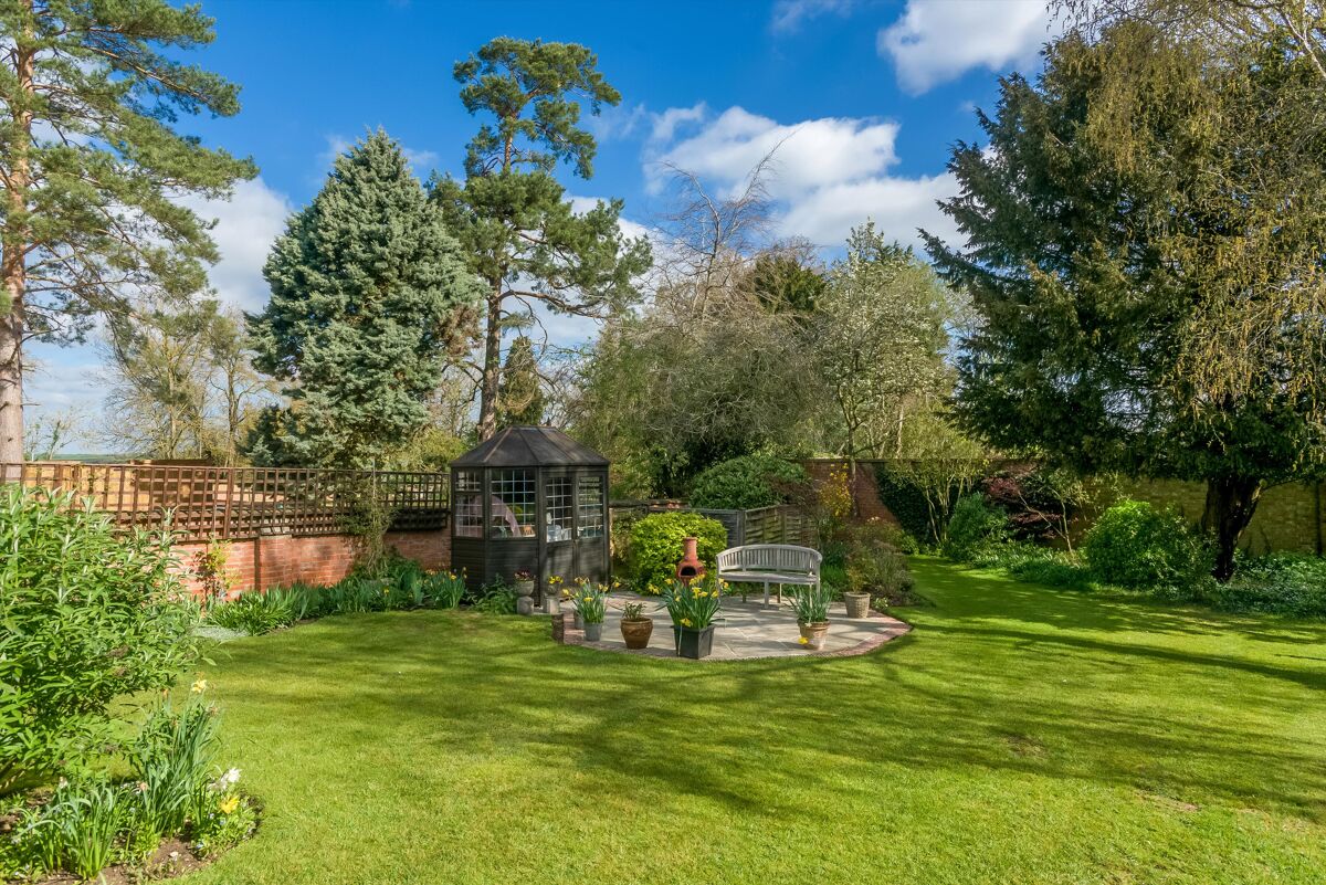 house for sale in Stratford Road, Ettington, StratforduponAvon, CV37