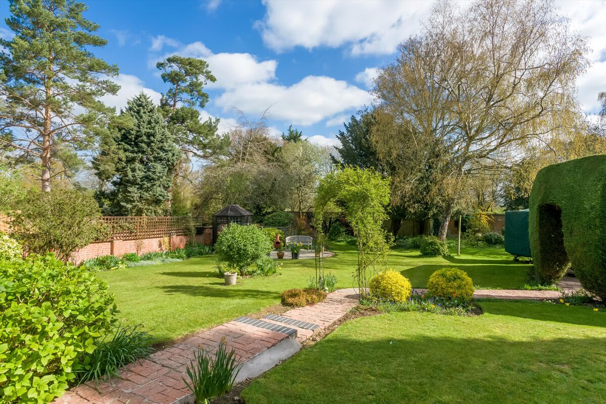 house for sale in Stratford Road, Ettington, StratforduponAvon, CV37