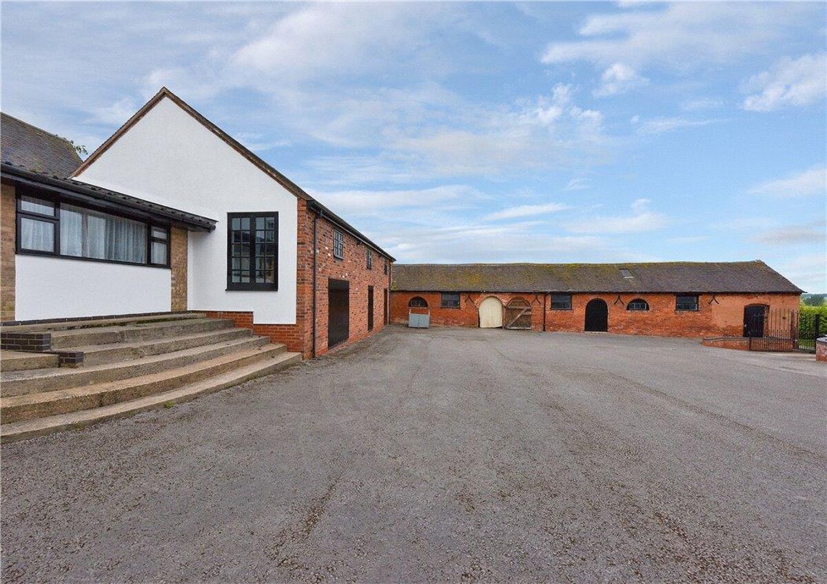 house for sale in Quarry Berry Lane, Chilcote, Swadlincote, DE12