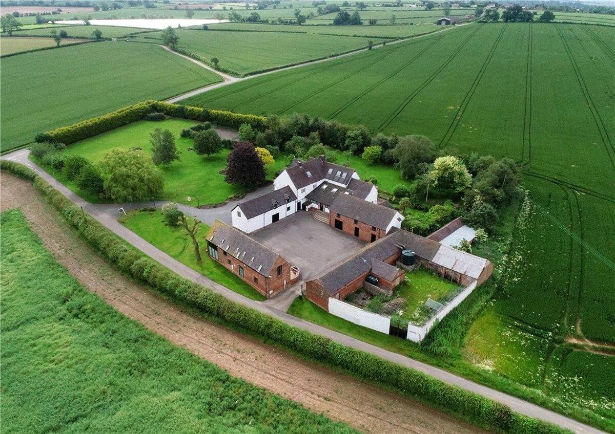 house for sale in Quarry Berry Lane, Chilcote, Swadlincote, DE12