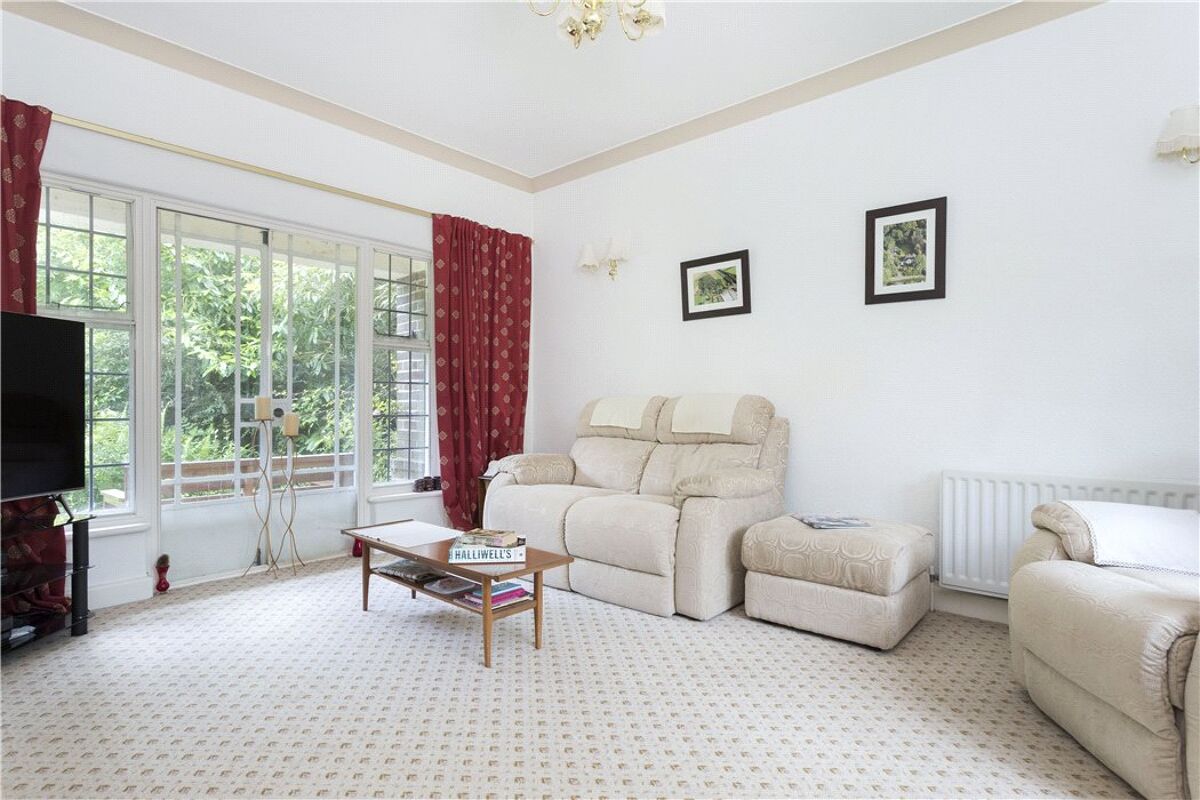 Property for sale Oak Lane, Allesley, Coventry, West Midlands, CV5